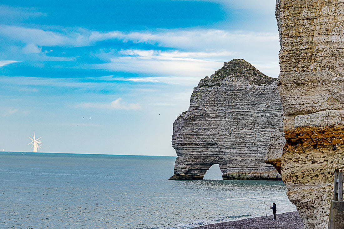 Étretat : Les Sentinelles du Chaos